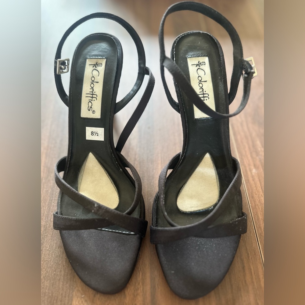 Colorifics Black Strappy Heels. Size 8.5. NWT. Goes With Everything!